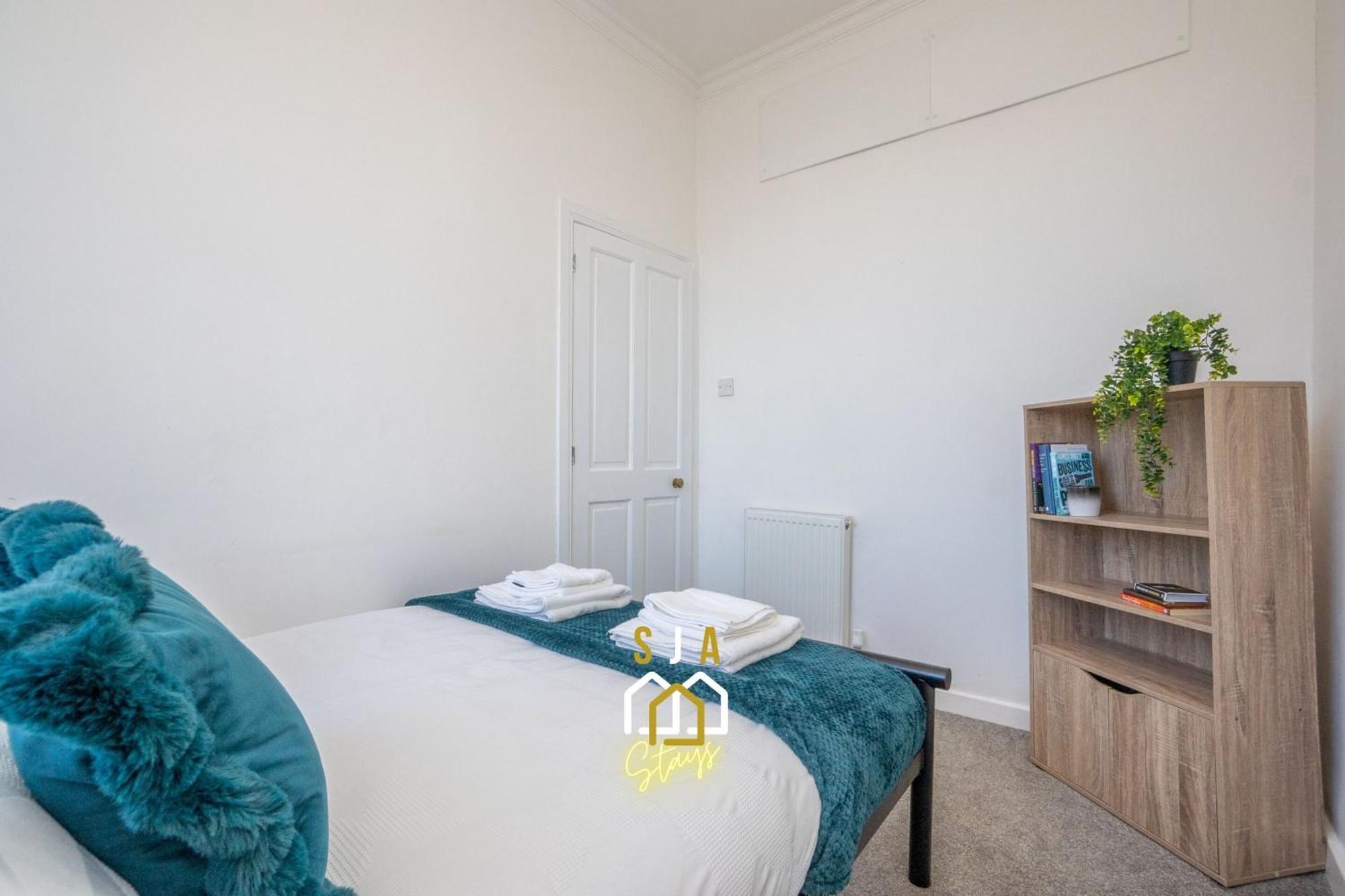 Brulee House - Sja - 2 Bed Абердин